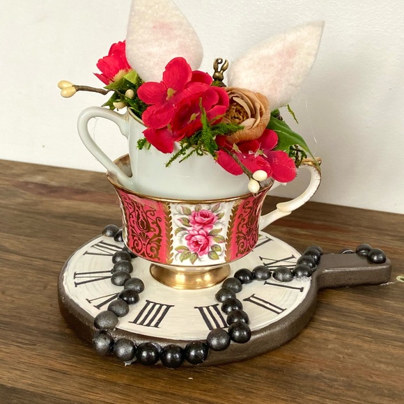 Enchanting White Rabbit Centerpiece - Picture 3 of 3